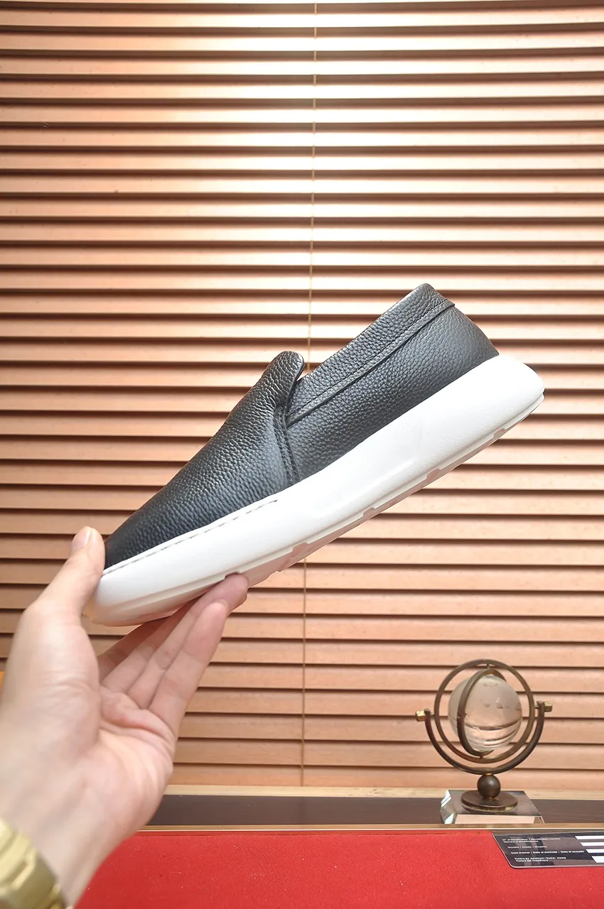 Men's men's shoes 💰700💶[LOUIS VUITTON] new original order 🍀LV Louis Vuitton * - top version of LV classic trendy shoes! Made of imported original LV fabric with rubber surface, breathable cowhide lining, and original wear-resistant rubber foam outsole! High quality products! The yardage is 38-44.